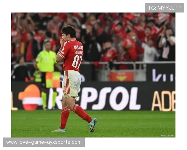 内维斯加盟曼联有戏?红魔准备正式行动 内维斯加盟曼联有戏?红魔准备正式行动