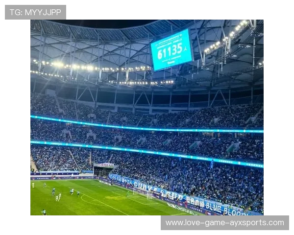 大连英博中场的断球转化为实质性推进 大连英博中场的断球转化为实质性推进