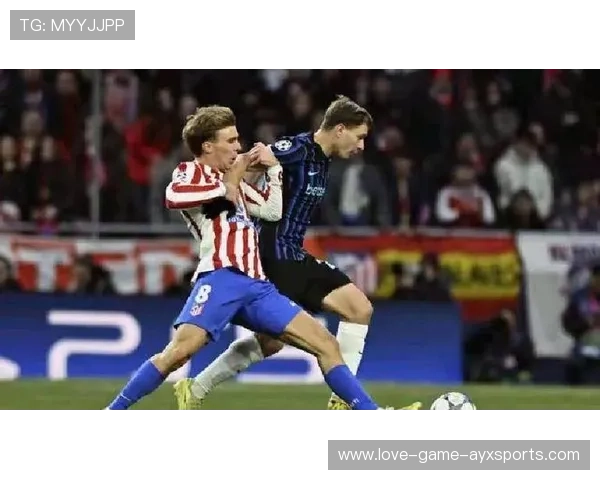 加拉塔萨雷内维尔对抗时伊卡尔迪持续压迫防线