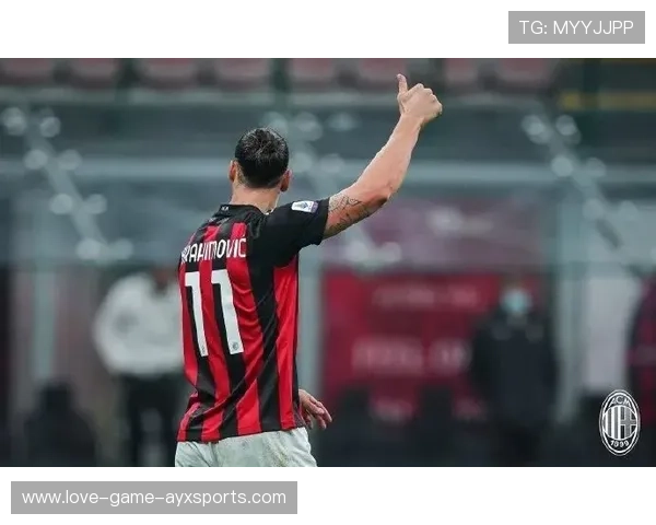 劳塔罗被动倒地依旧完成有效射门：展现超凡能力的瞬间