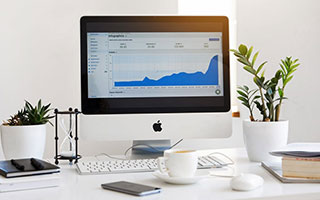 LOL赛事对电竞产业的影响：如何推动电竞发展，lol电竞的成功